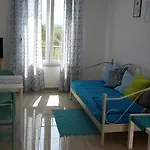 Amadrian شيبينيك