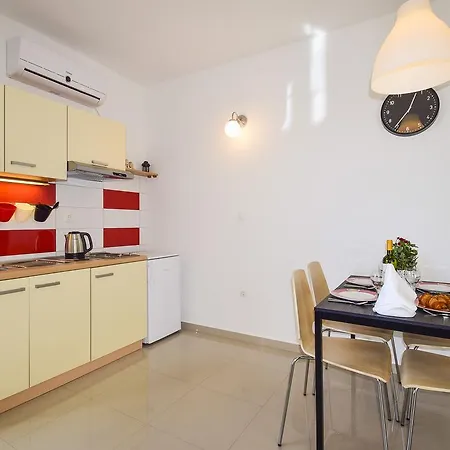 Amadrian Apartments * Šibenik