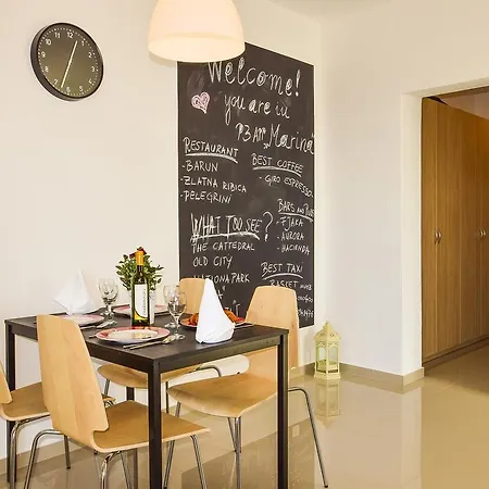 Amadrian Apartments