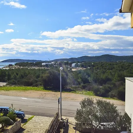 Amadrian Appartement *