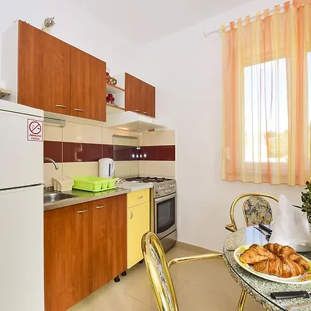 Amadrian Apartments Apartment *