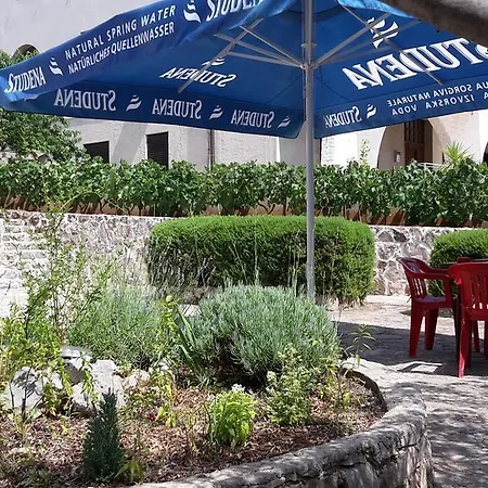 Apartamento Amadrian