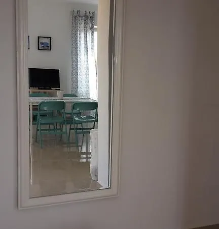 Amadrian Apartments