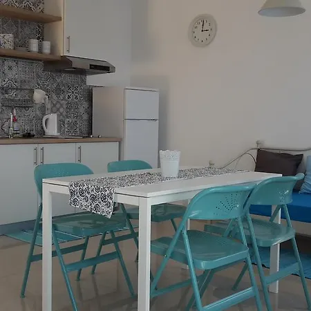 Amadrian Apartments Apartment *