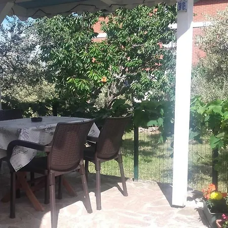 Apartamento Amadrian *