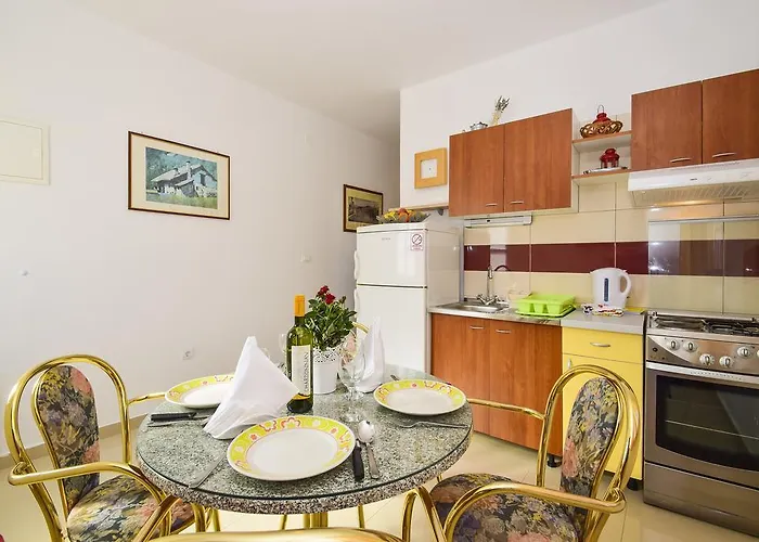 Amadrian Appartement *