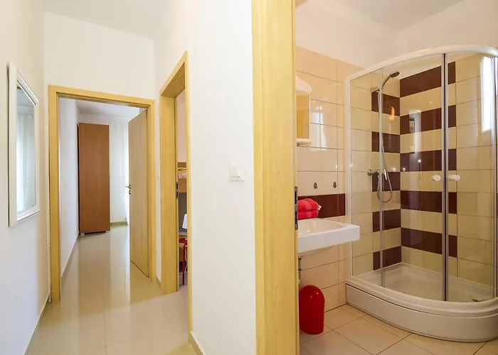 Apartman Amadrian Apartments *