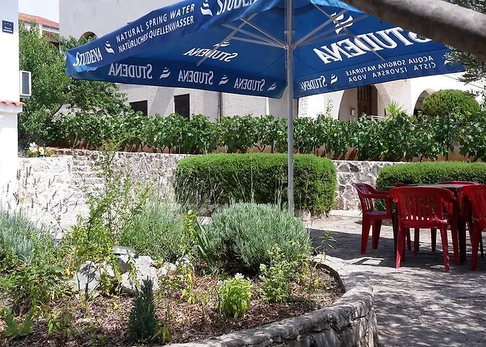 Apartman Amadrian Apartments