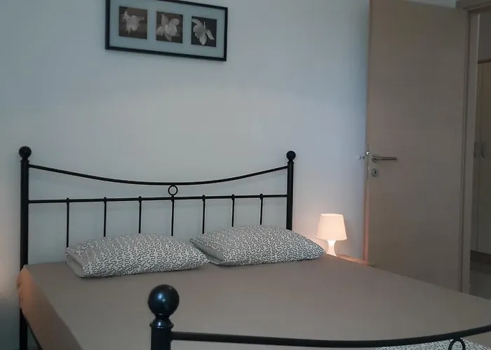 Appartement Amadrian *