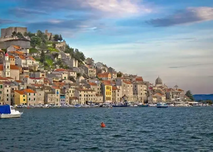 Amadrian Apartments Apartman *